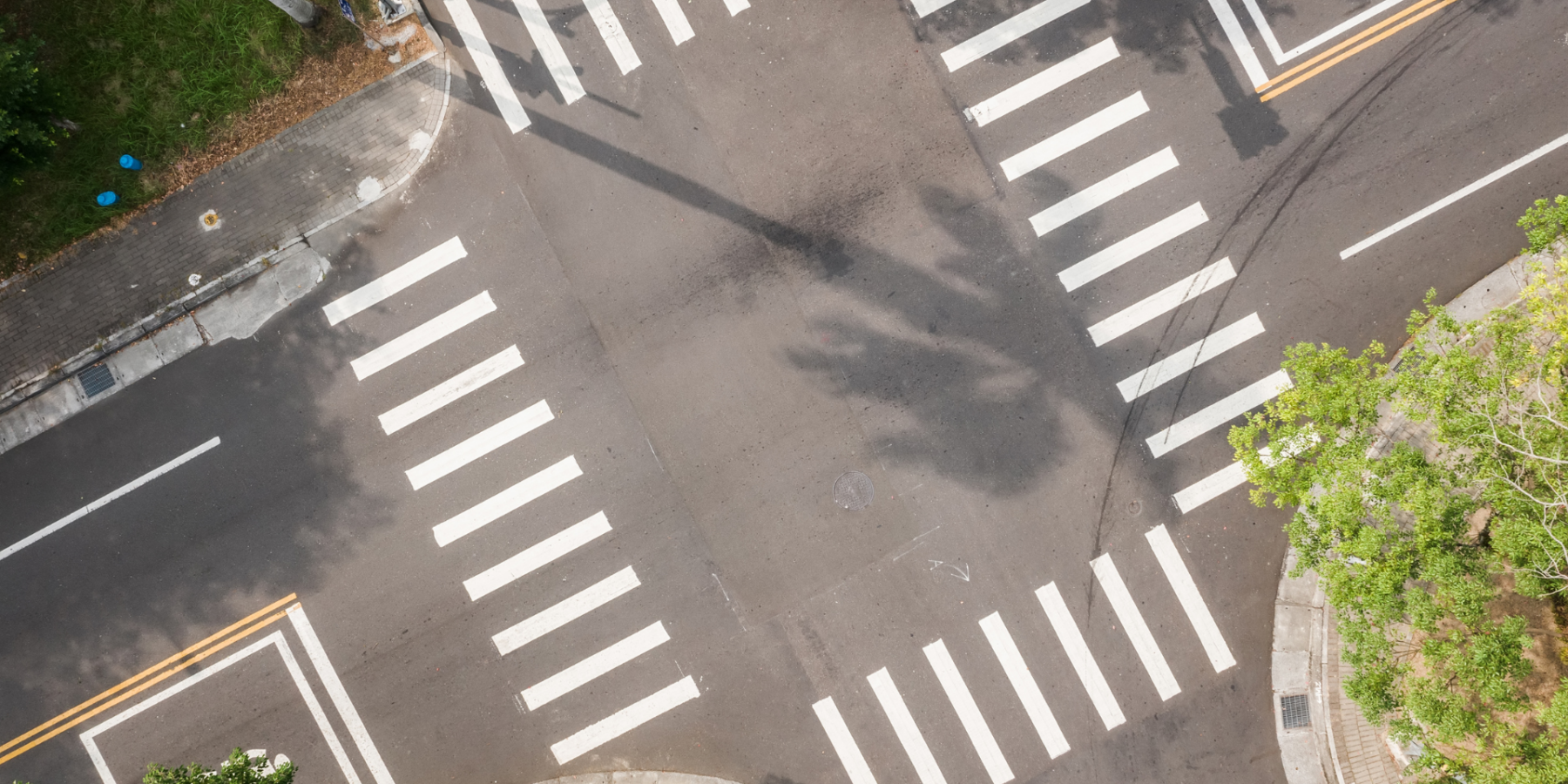 Pedestrian Killed After Serious Lakewood Crash at Popular Intersection