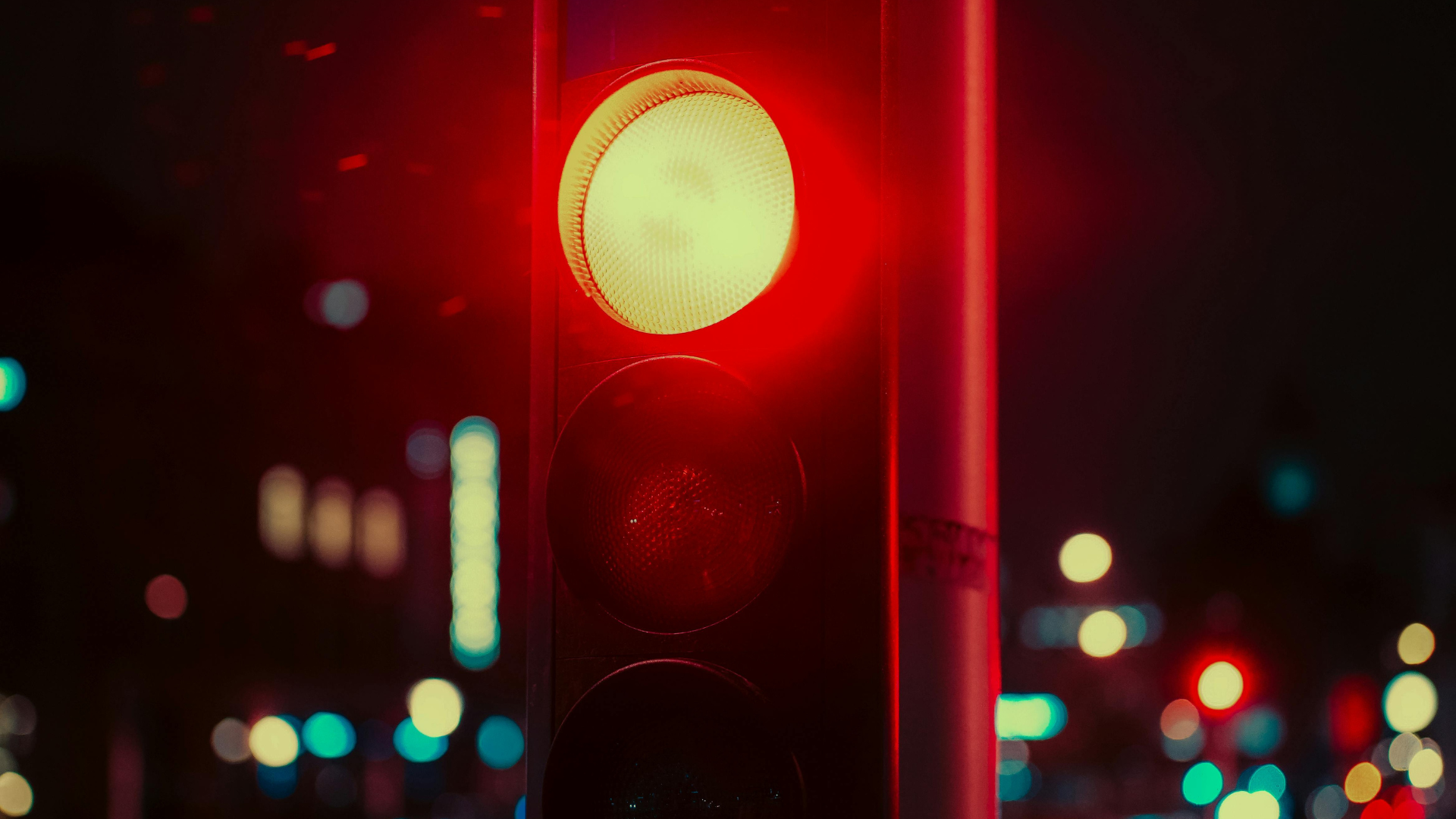 Aurora Rideshare Crash Prompts Calls for Stricter Red Light Laws